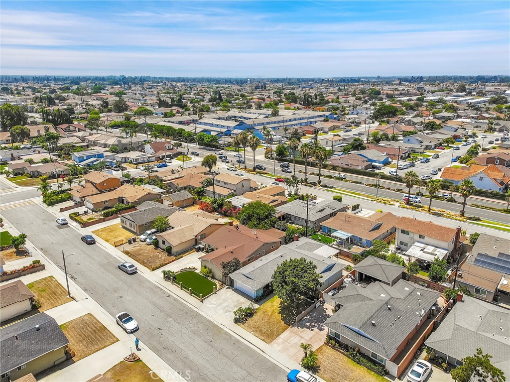 17529 Thornlake Avenue