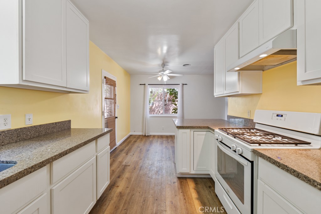 12521 Aristocrat Avenue