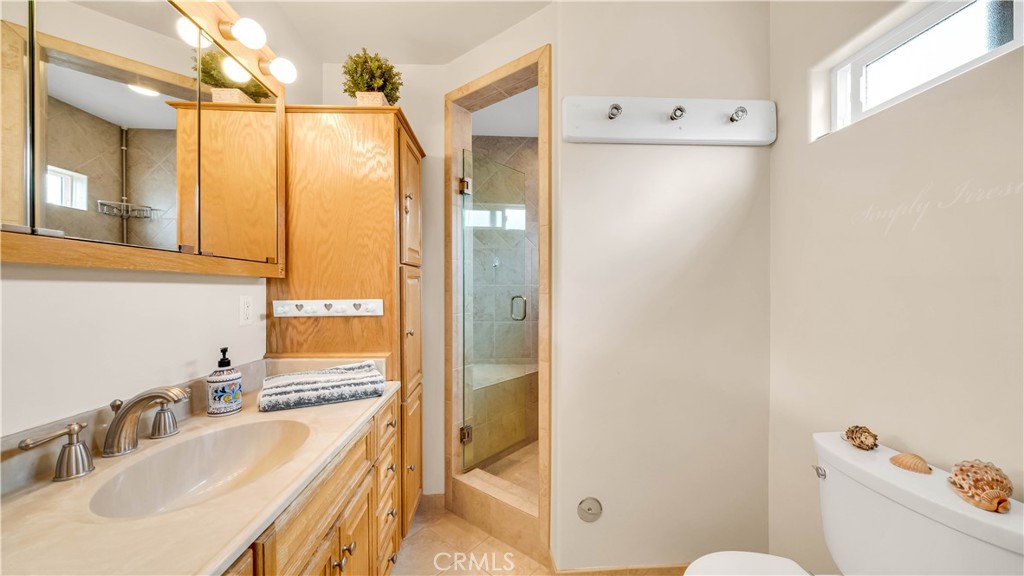 14102 Graystone Avenue