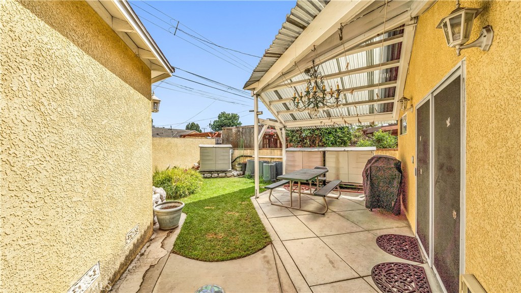 14102 Graystone Avenue