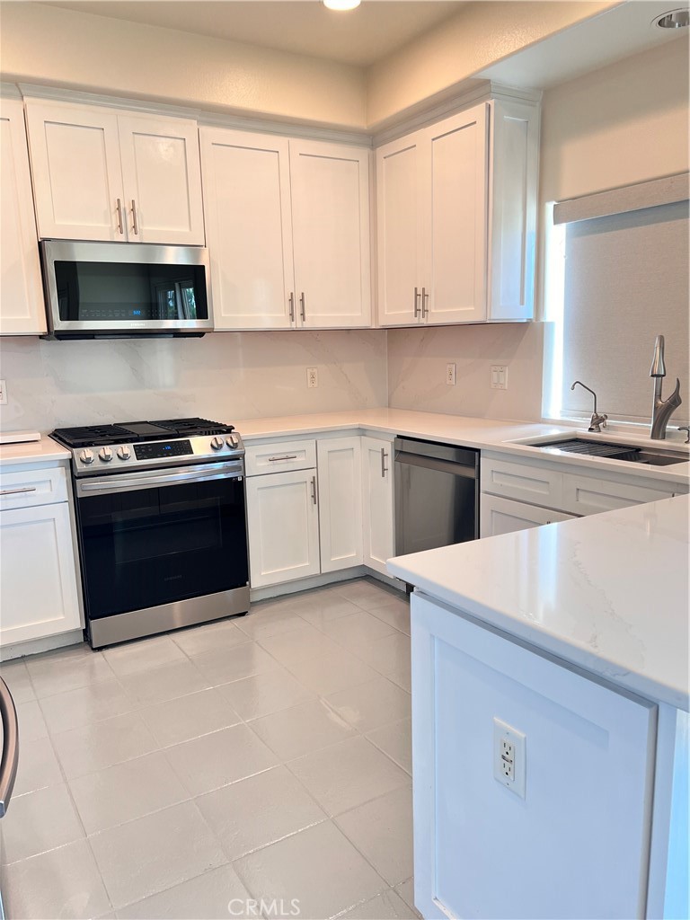 2515 Carnegie Lane A