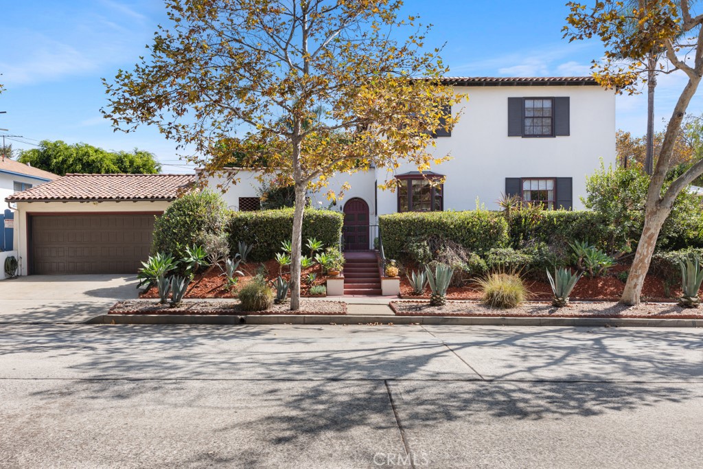 901 East 37th Street