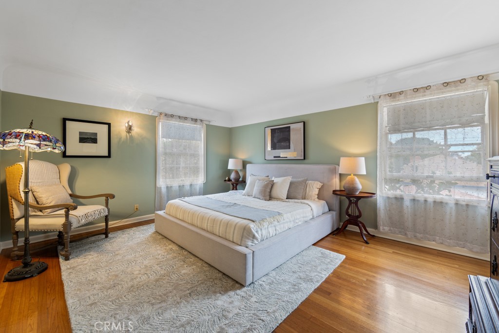 901 East 37th Street