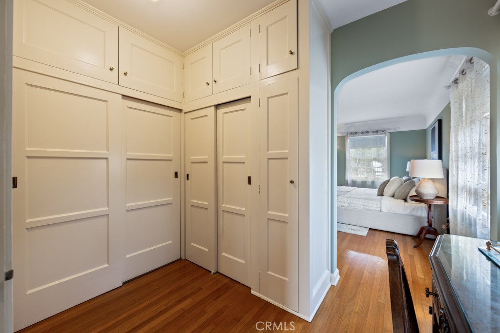 901 East 37th Street