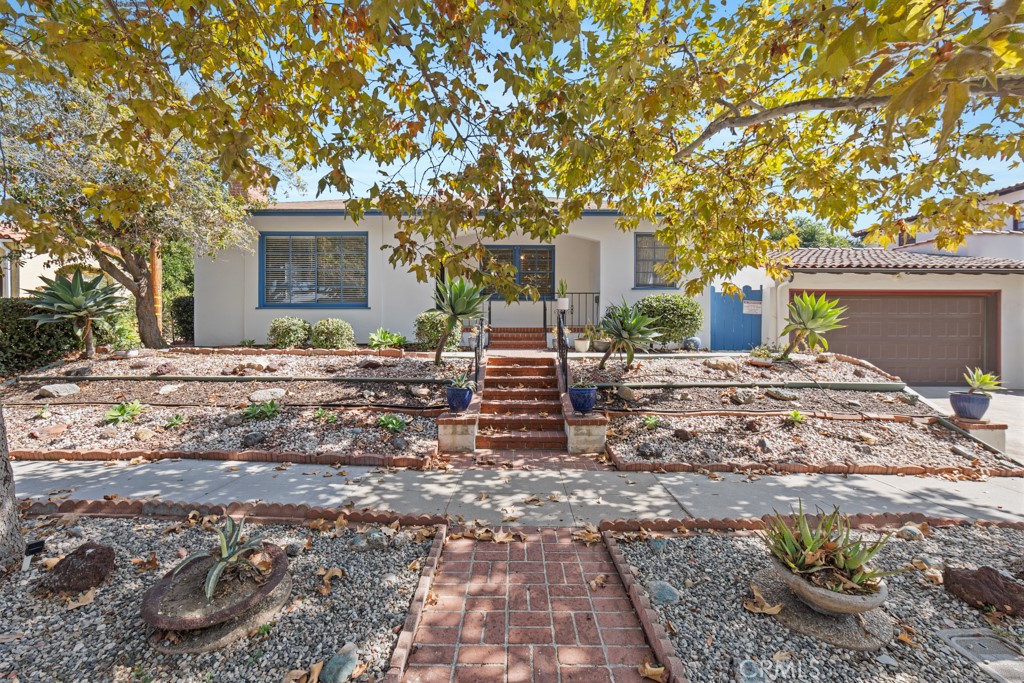 901 East 37th Street