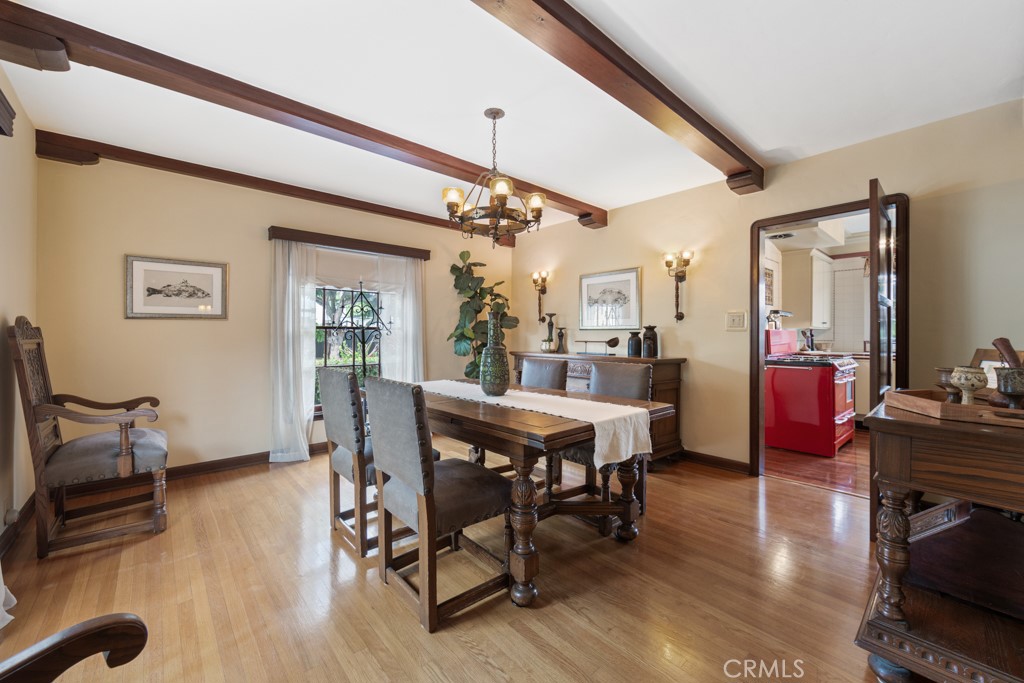 901 East 37th Street