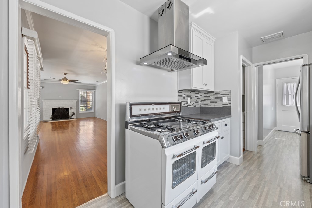 901 East 37th Street