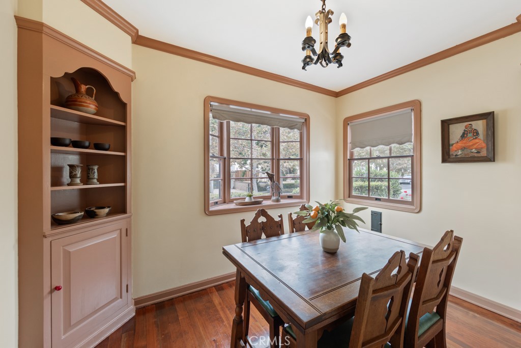 901 East 37th Street