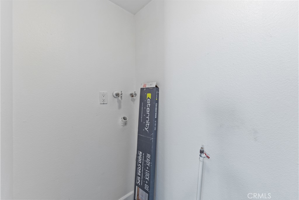 1207 Obispo Avenue 202