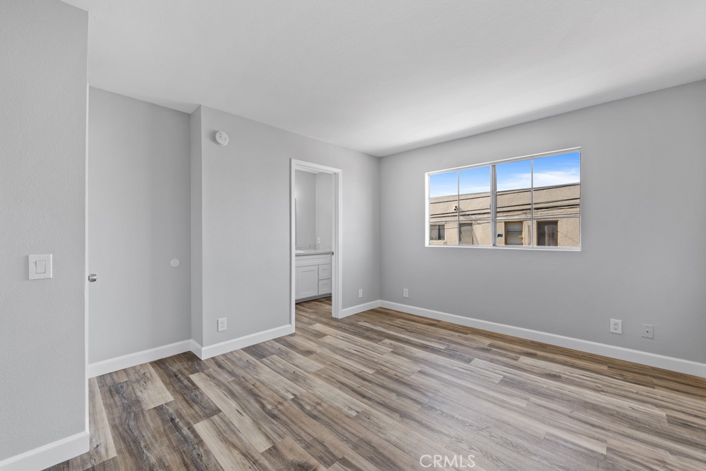 1207 Obispo Avenue 202