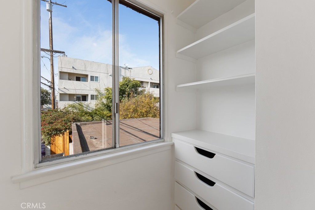 1400 East 3rd Street 9