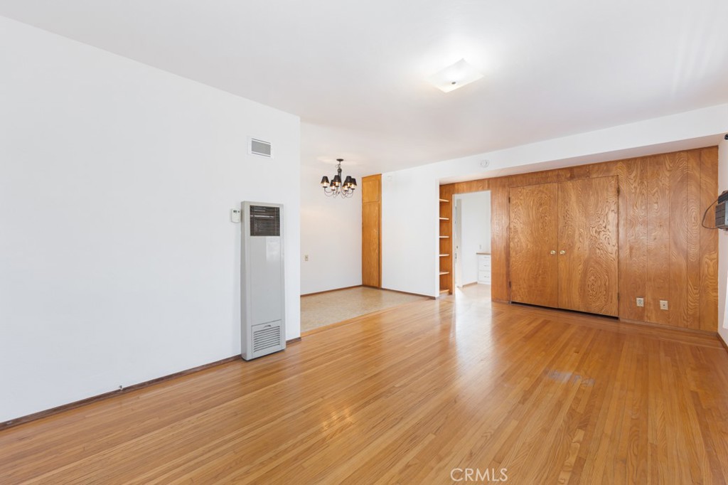 1400 East 3rd Street 9