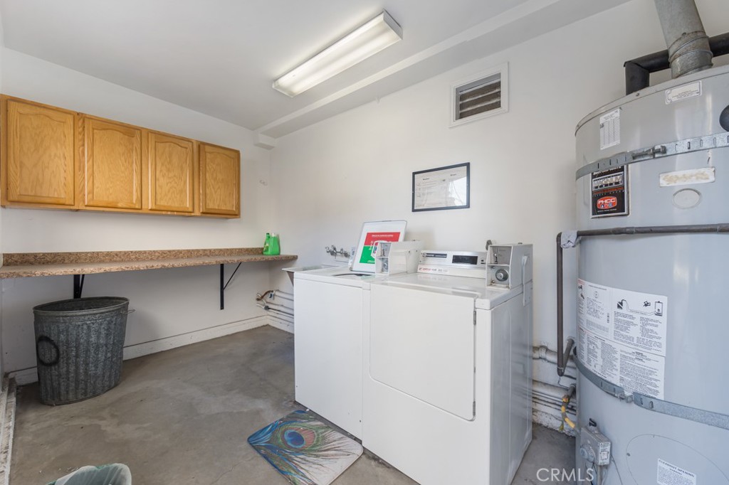 1400 East 3rd Street 9