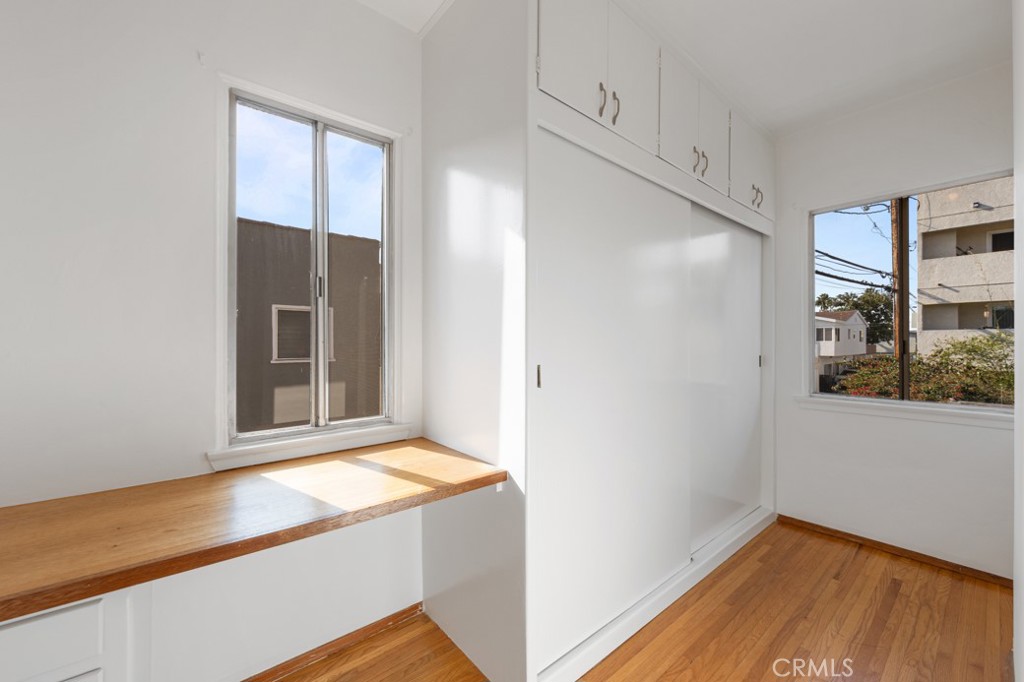 1400 East 3rd Street 9