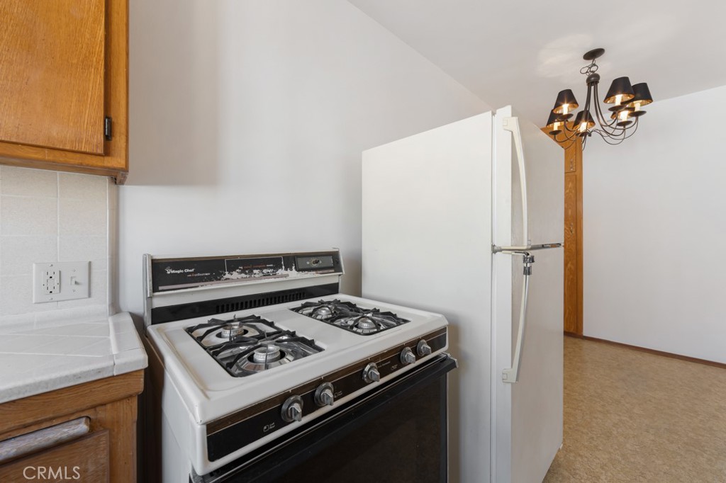 1400 East 3rd Street 9