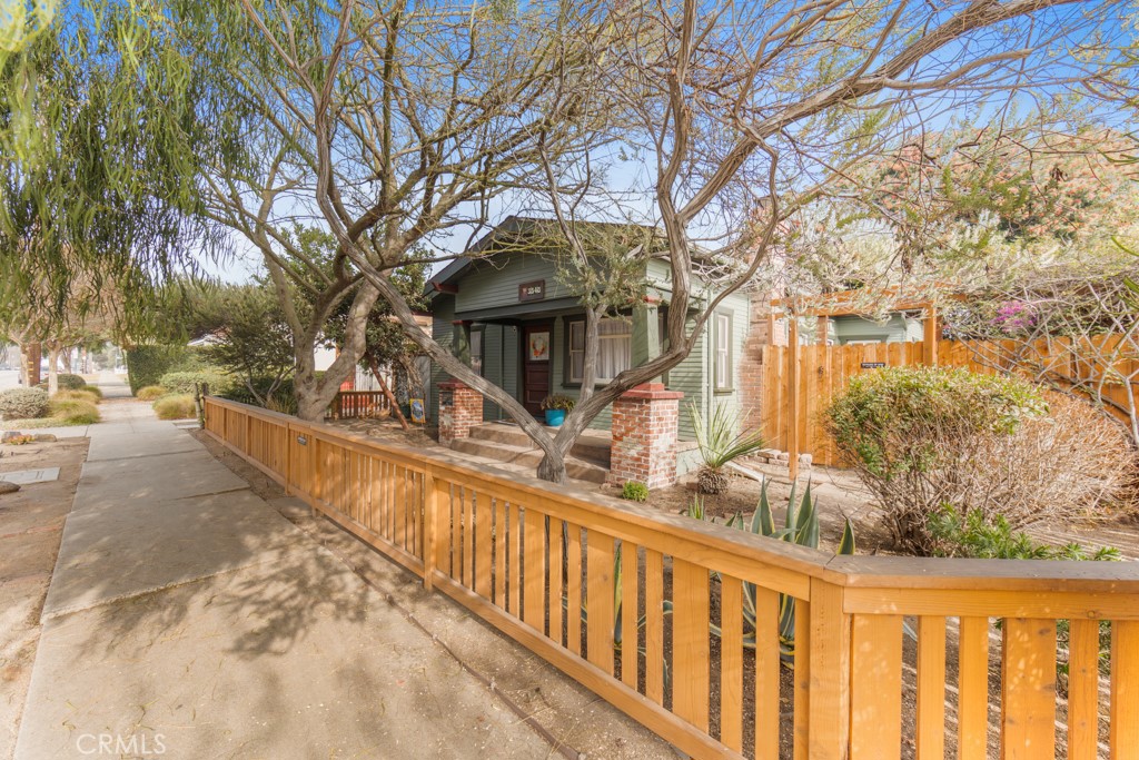 3548 Orange Avenue