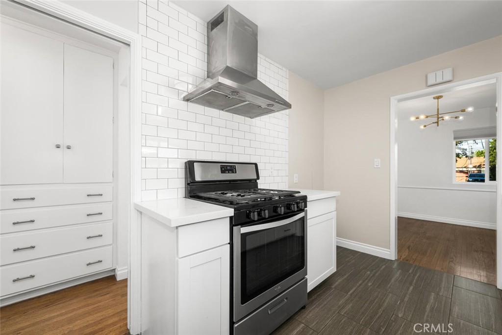 1652 E Rogers Street