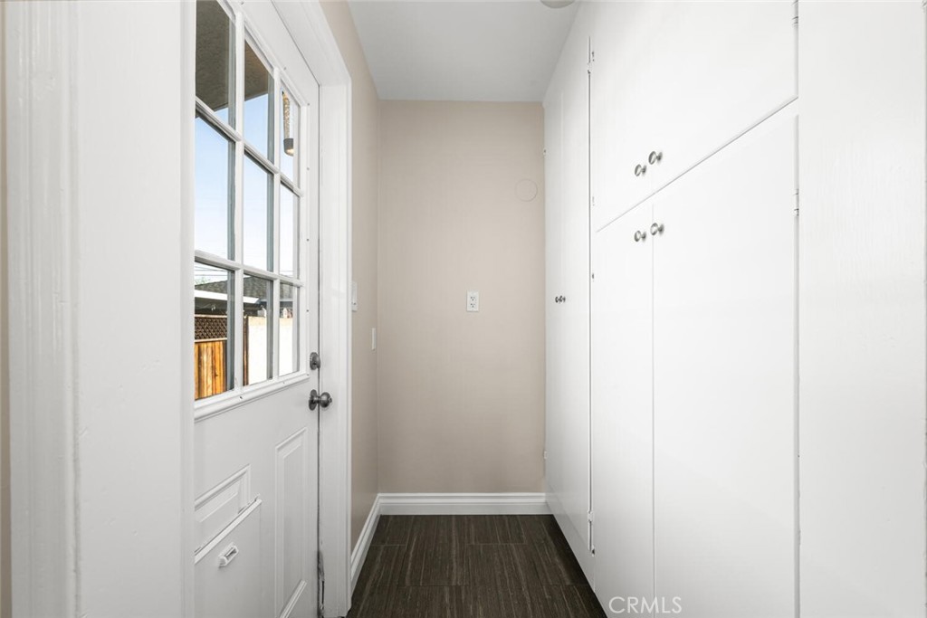 1652 E Rogers Street