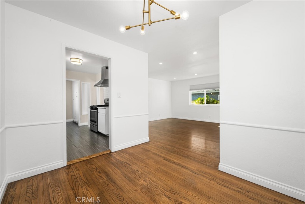 1652 E Rogers Street