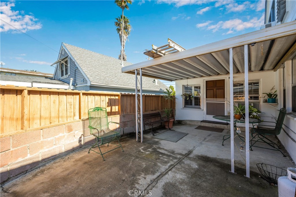 237 N Western Avenue