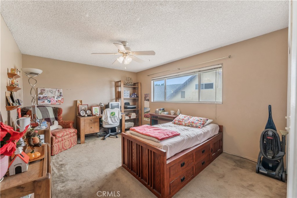 5231 Los Encantos Circle