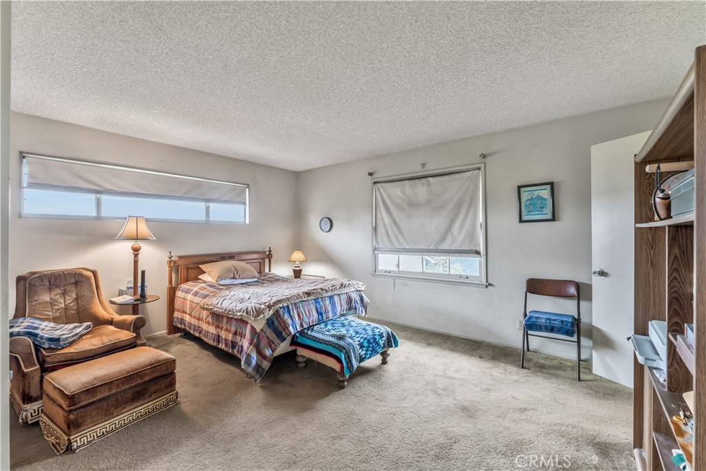 5231 Los Encantos Circle