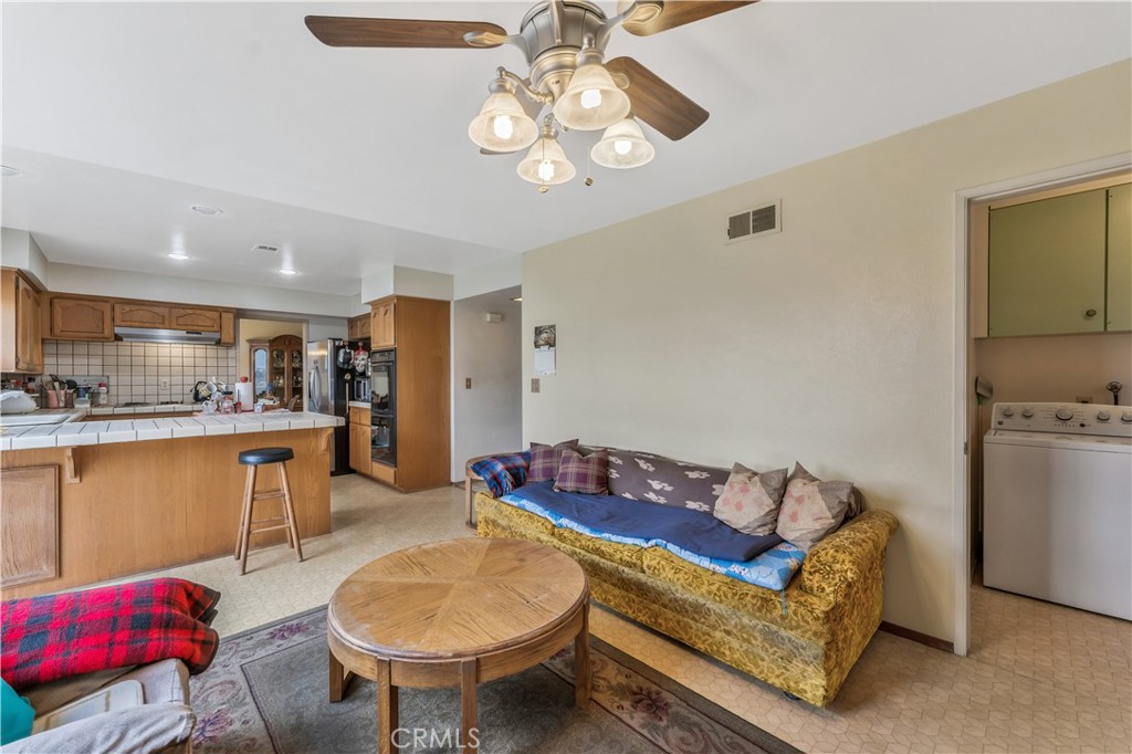 5231 Los Encantos Circle