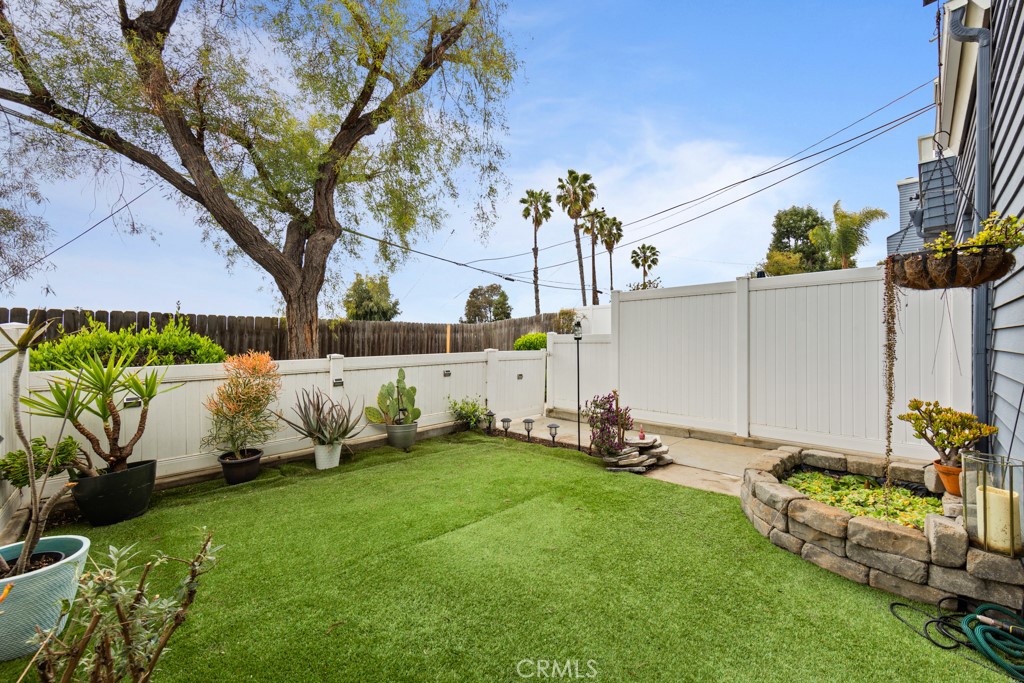 3309 N. Crest Drive