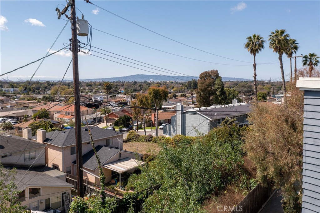 3309 N. Crest Drive