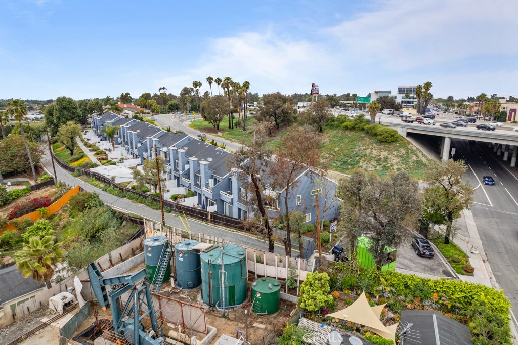 3309 N. Crest Drive