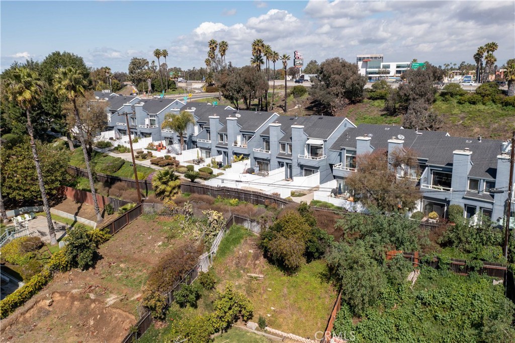 3309 N. Crest Drive