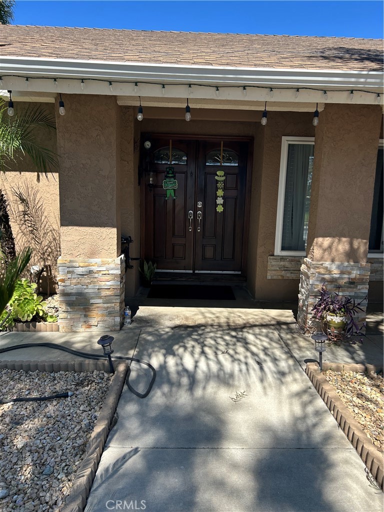 750 W Winchester Drive