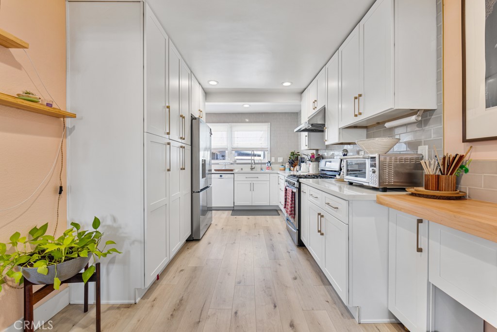 1509 Gardenia Avenue