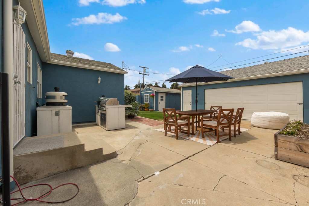 3429 Falcon Avenue