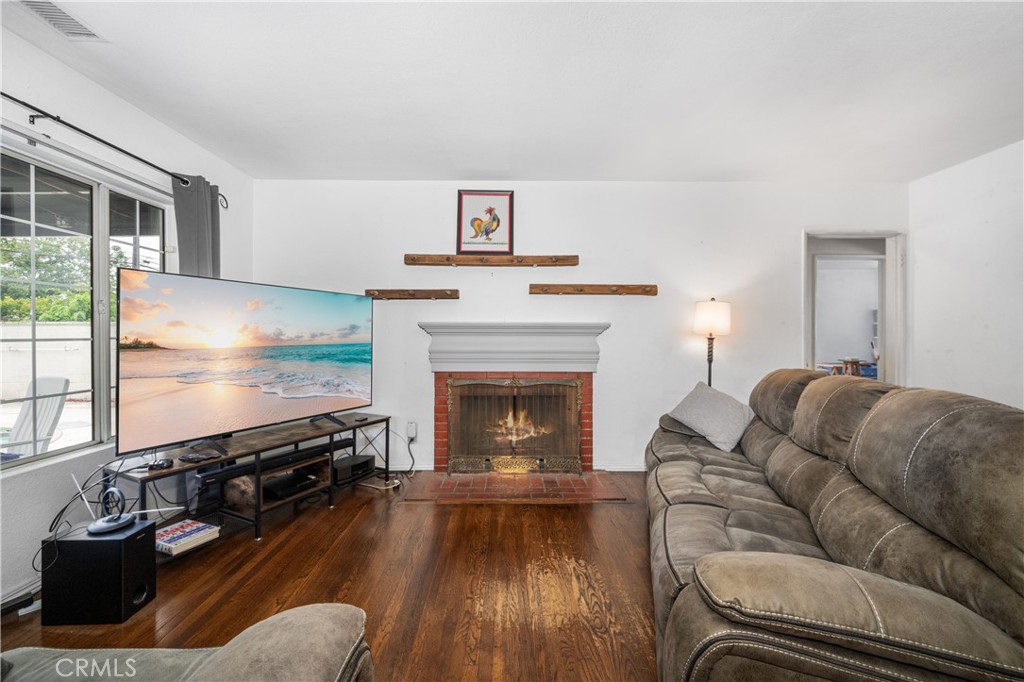 14512 Lefloss Avenue