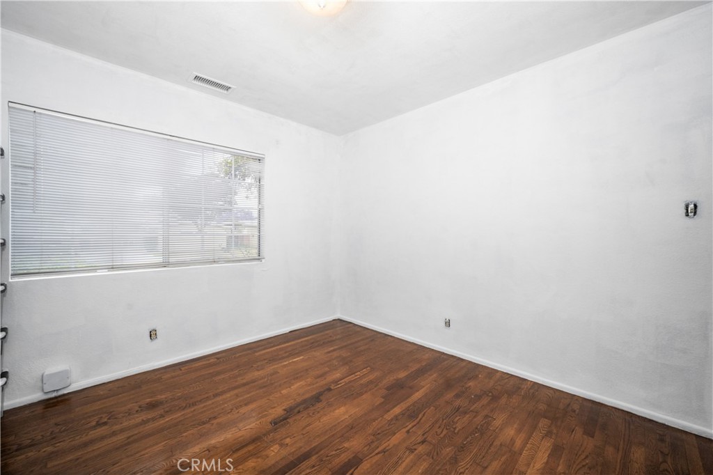 14512 Lefloss Avenue