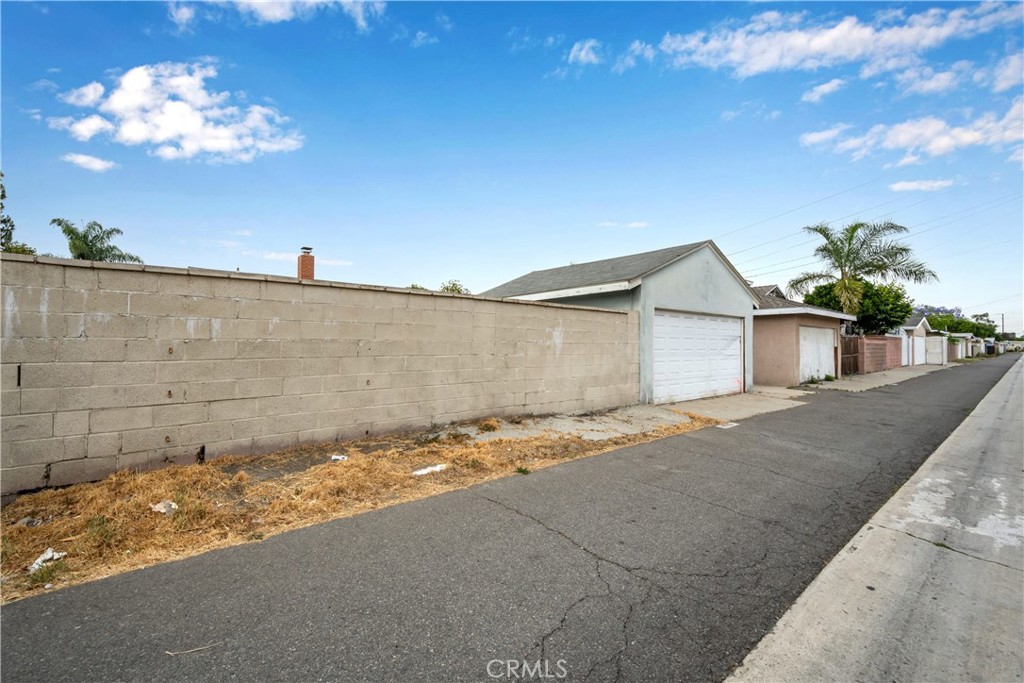 14512 Lefloss Avenue