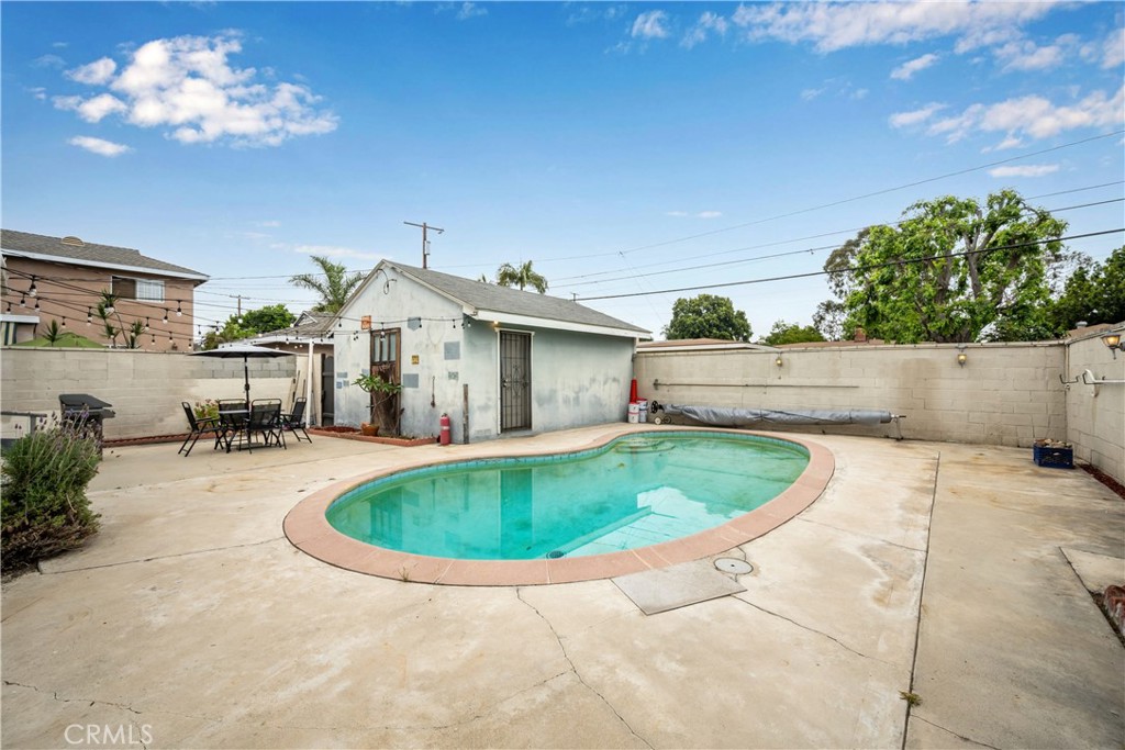 14512 Lefloss Avenue