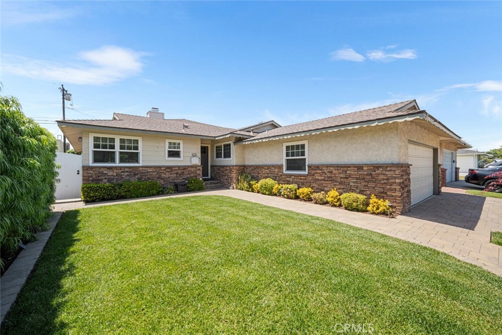 5323 Fidler Avenue