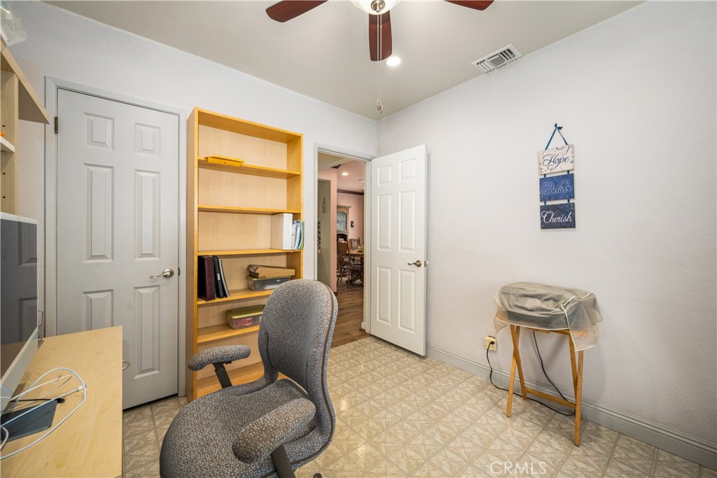 13622 Benfield Avenue