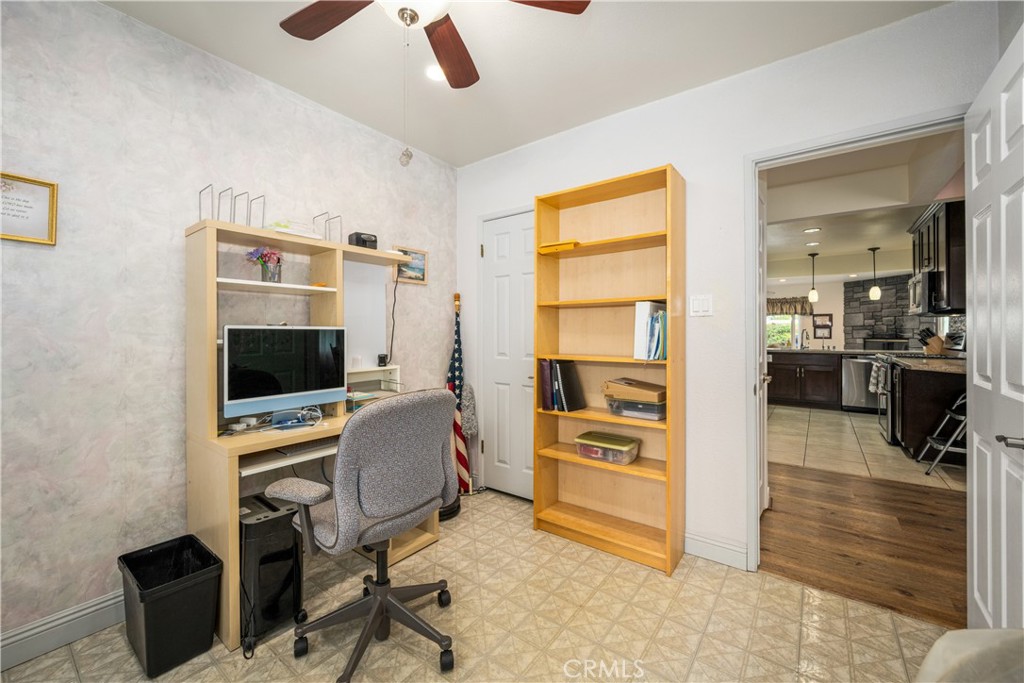 13622 Benfield Avenue