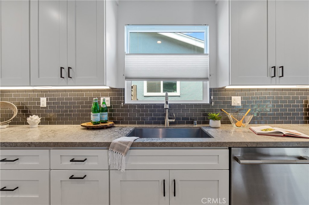 6841 E Septimo Street