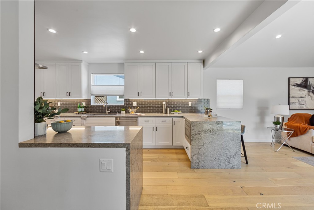 6841 E Septimo Street