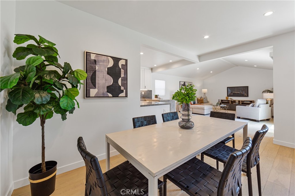 6841 E Septimo Street