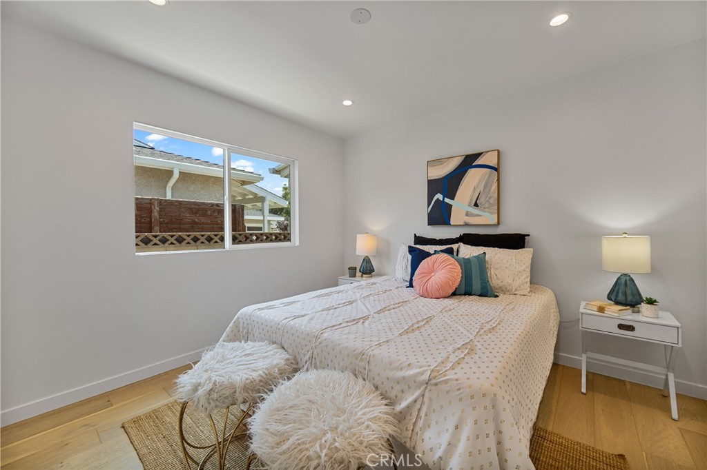 6841 E Septimo Street