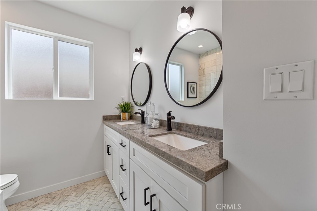 6841 E Septimo Street