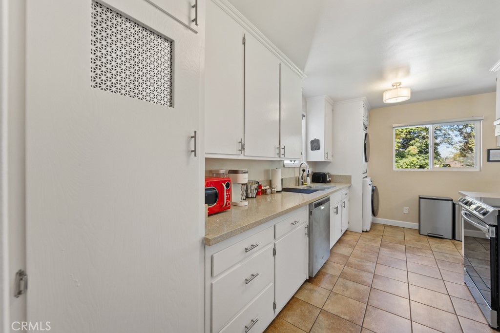 213 East 45th Street