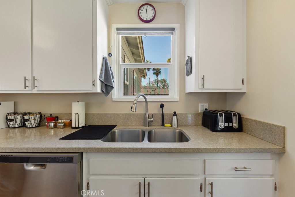 213 East 45th Street