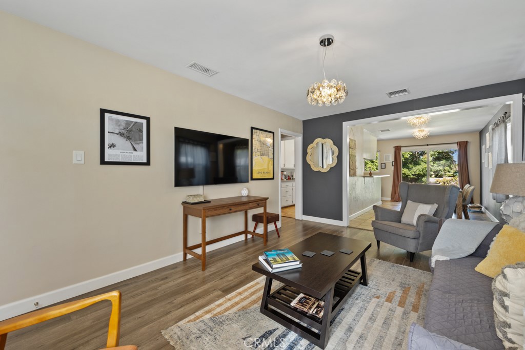 213 East 45th Street