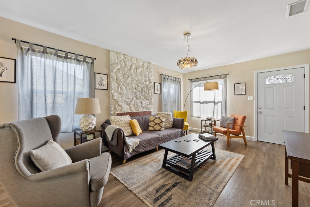 213 East 45th Street